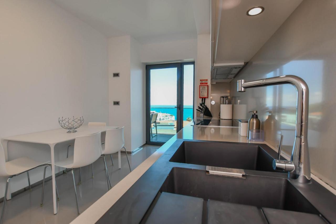 Apartamento Astrolab Funchal  Esterno foto